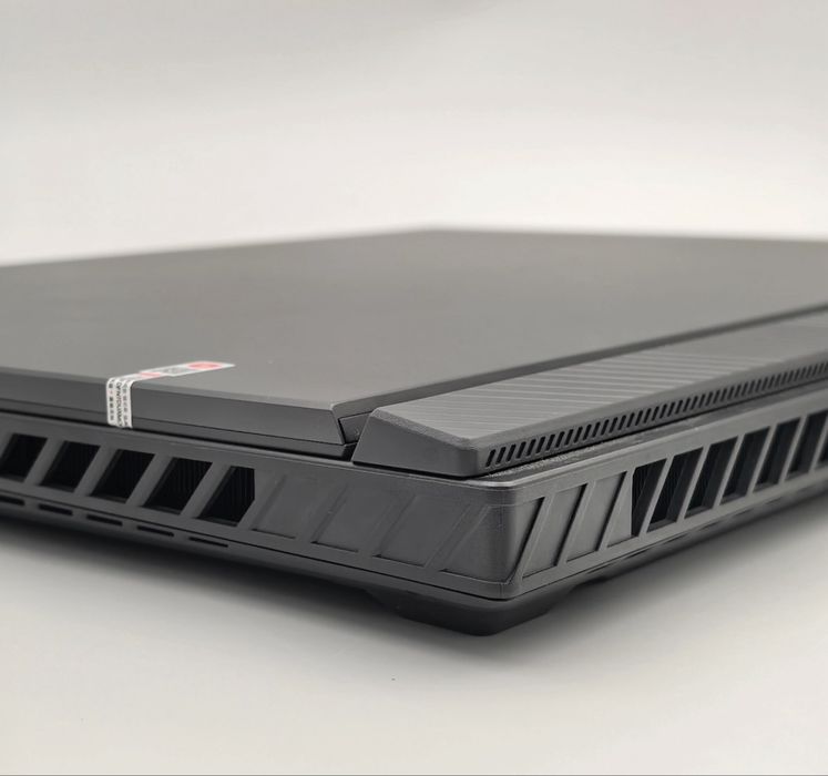 ASUS ROG Gaming Laptop RTX 5070 Ti