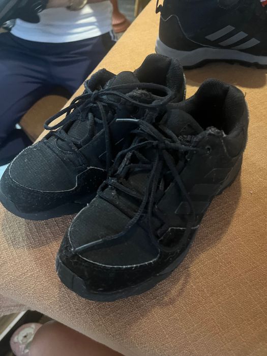 Момчешки маратонки Адидас терекс