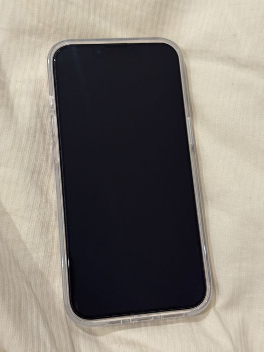 Iphone 17e soft pink / нов