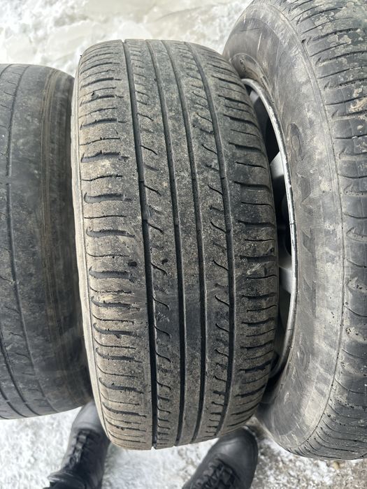 R15 литые диски с резиной