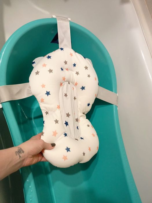 Продам ванночку детскую