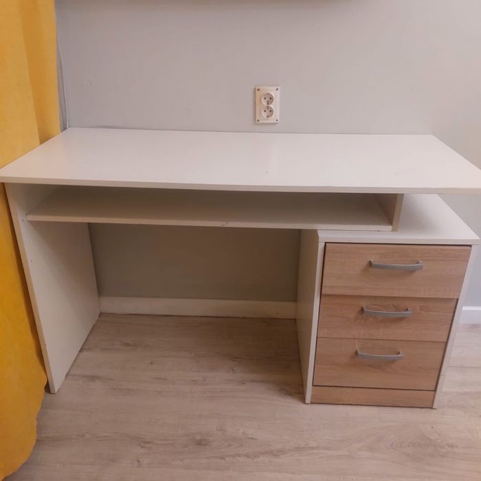 Стол и кресло Алматы