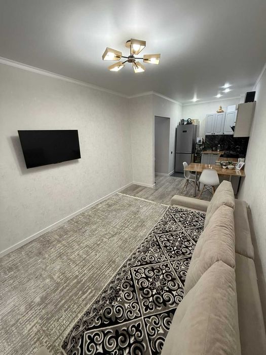 ПРОДАМ евро 2х ком в ЦЕНТРЕ