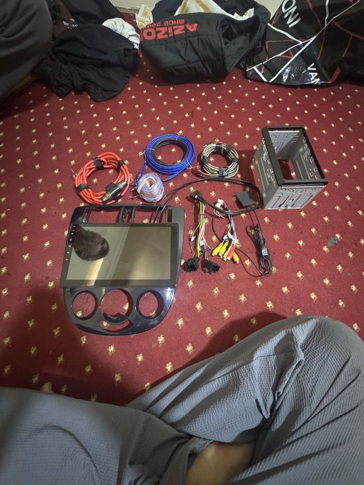 Monitor BEZ tulpanchik jentra ochki pioner ochki