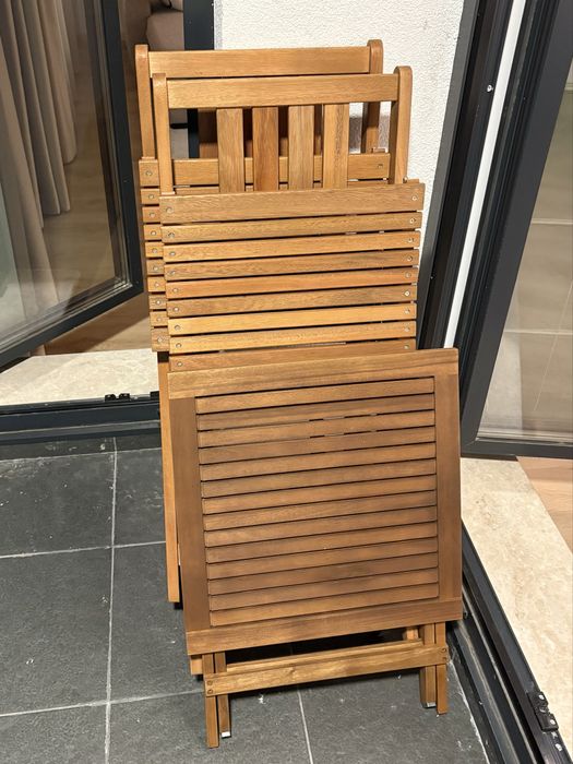 Сгъваеми градински столове + маса JYSK комплект