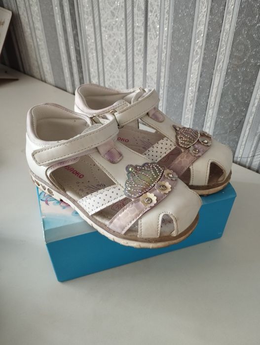 Сандали для девочек