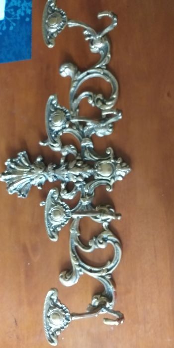 Cuier bronz cu 4 agatatori