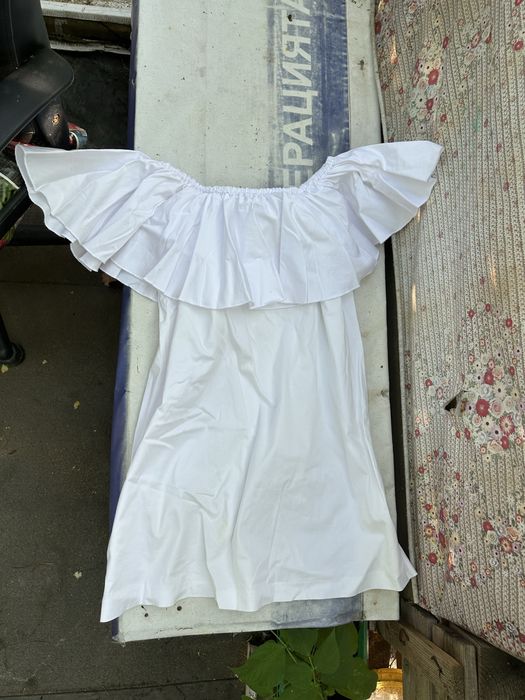 Бяла рокля Zee Lane