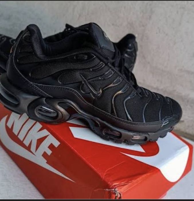 Nike tn размер 43