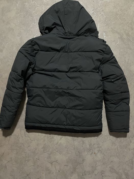 Продам зимнюю куртку