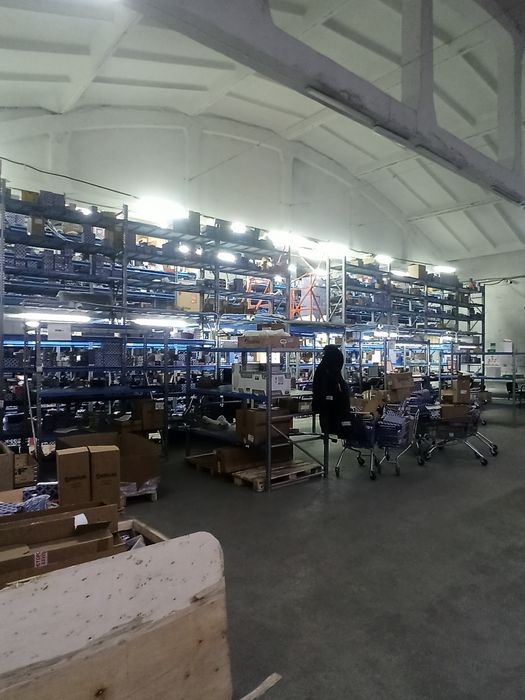 Продам стелажи 3х видов