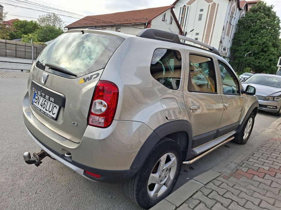 Dacia Duster 4x4 diesel 156000 km pret 6500 euro