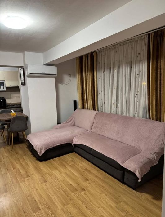 De închiriat apartament cu doua camere