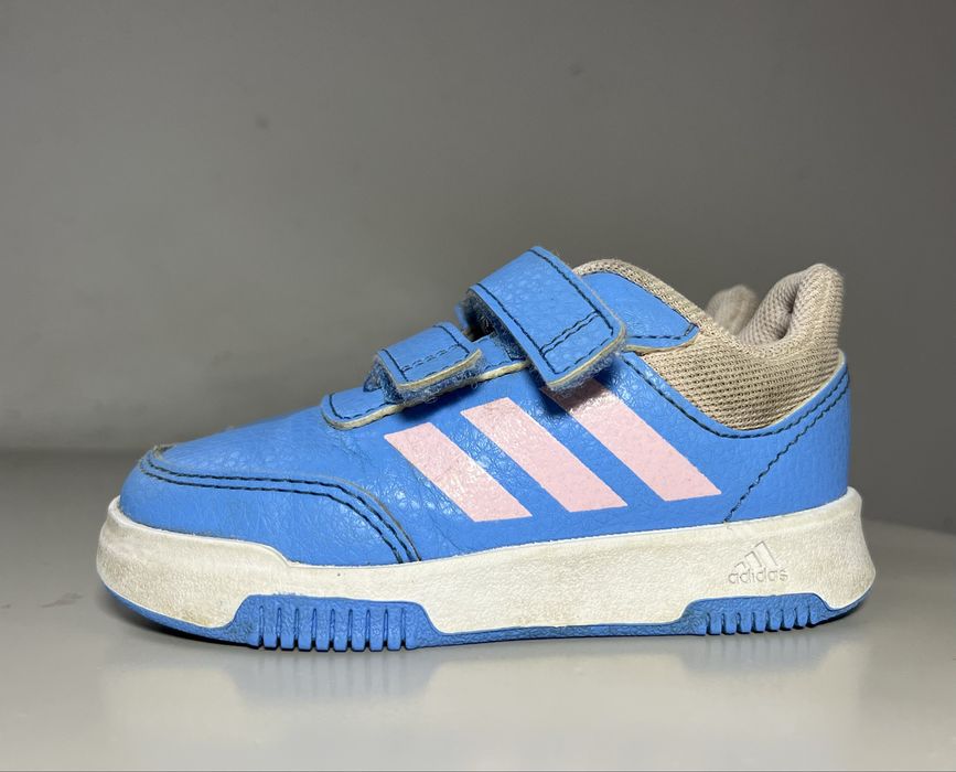 Кецове Adidas, р-р 22
