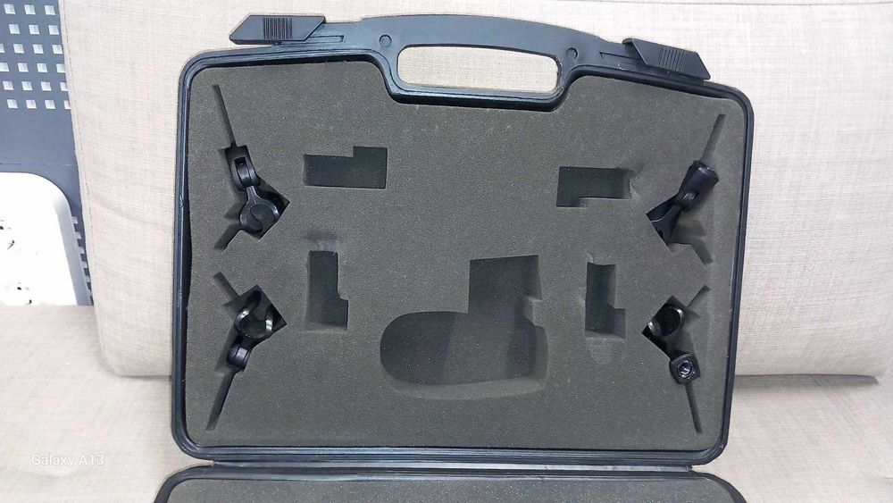 Mикрофони за озвучаване на барабани.