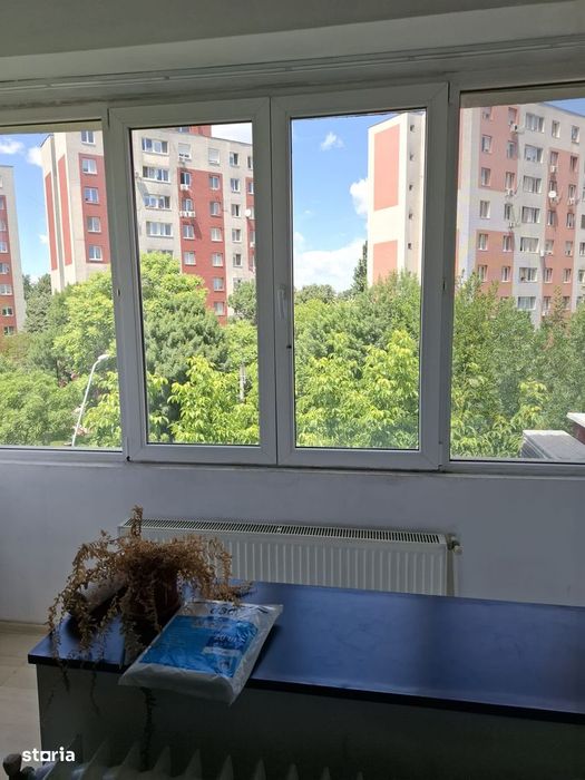 Apartament 4 camere decomandat