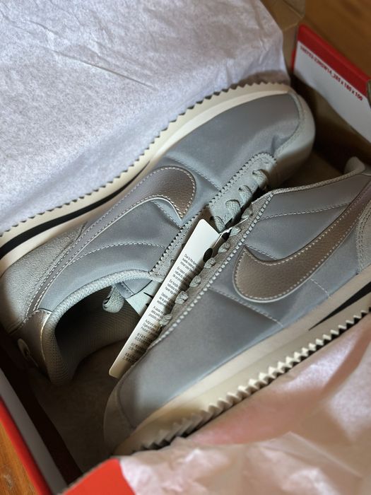 Дамски маратонки Nike Cortez Textile