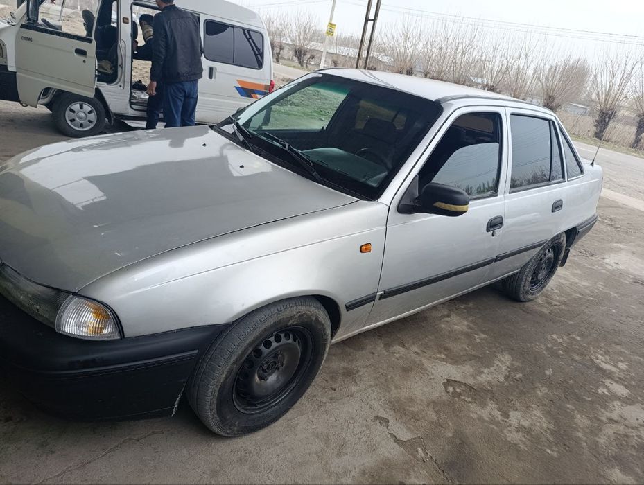 Neksiya 1.5 luks bez lansaner 2003 yil mator hadavoy zor godravlika