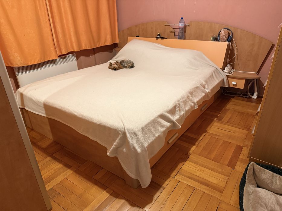 Тристаен апартамент