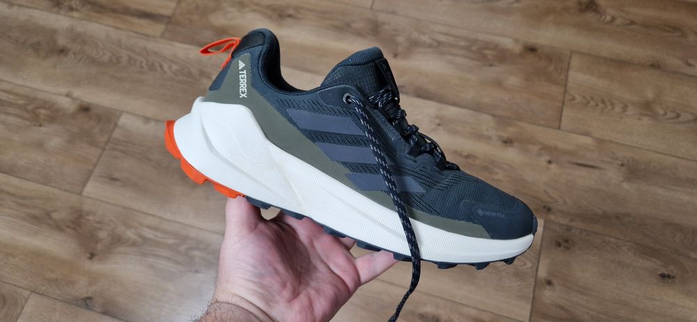 Adidas terrex cu goretex