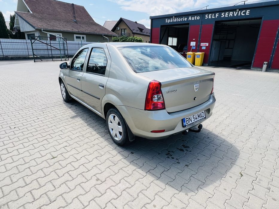 DACIA Logan 2011 — imagine 2