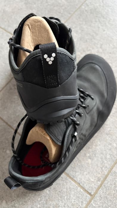 Vivobarefoot Tracker Low LT 44 (45)