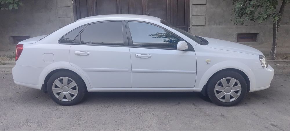 Lacetti 1,8 2009 yil mexanika prabeg 141000