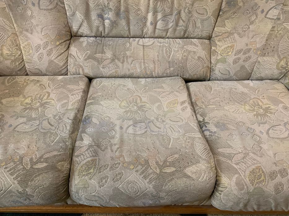 Диван с креслами