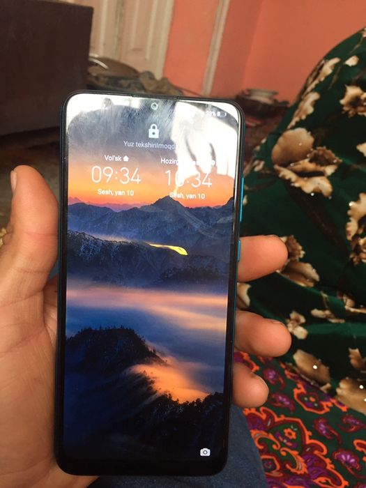 HONOR 64 talik 2021 yil  zur