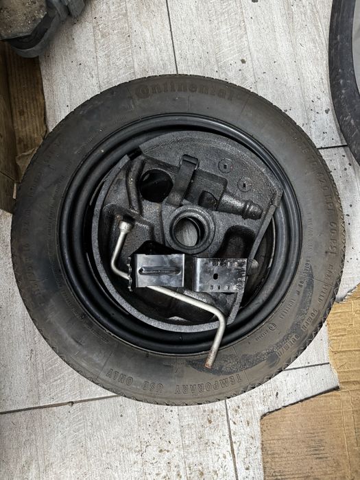 Резервна гума за бмв е60 и е46