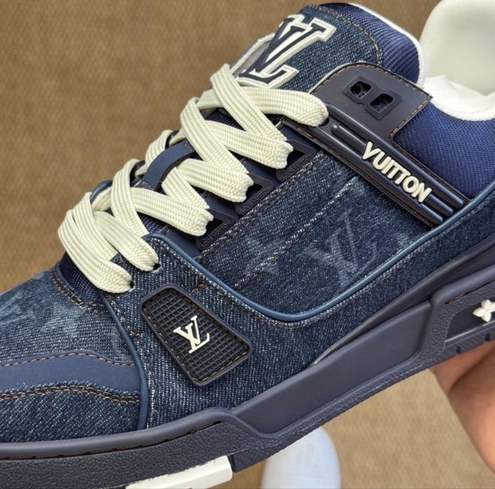 Lv trainners | orice marime