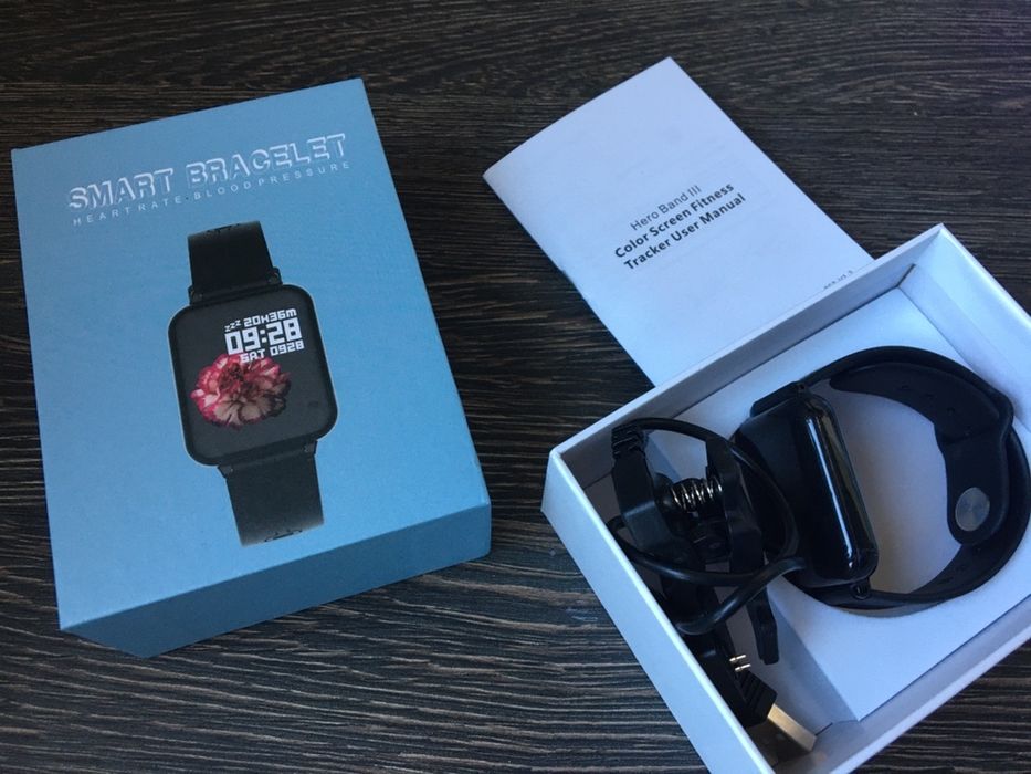 Хит Smart часовник