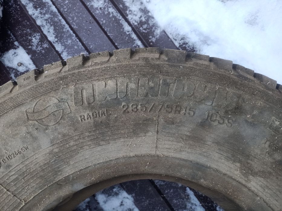 Продам резину  r17