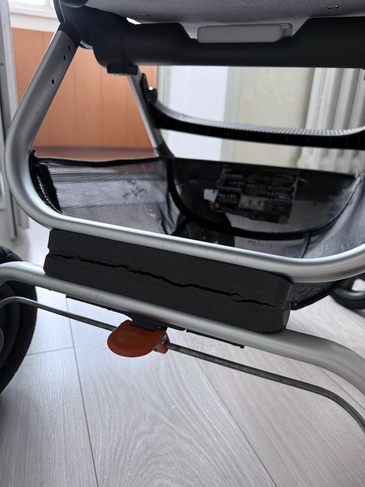 Продаю коляску Stokke
