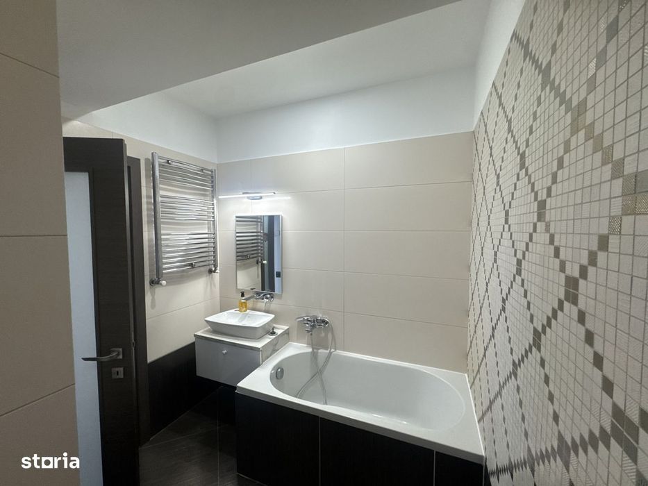 Vanessa - Penthouse - 3 Dormitoare - Parcare - Centrala - Acces Rapid