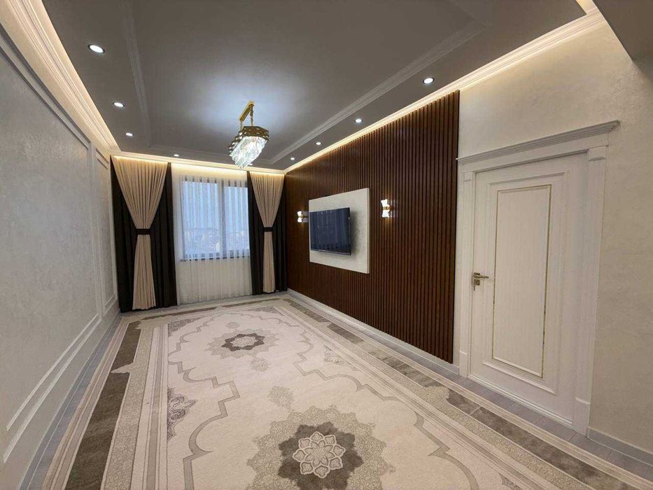 Продаётся 4х комнатная квартира по выгодной цене и евроремонтом