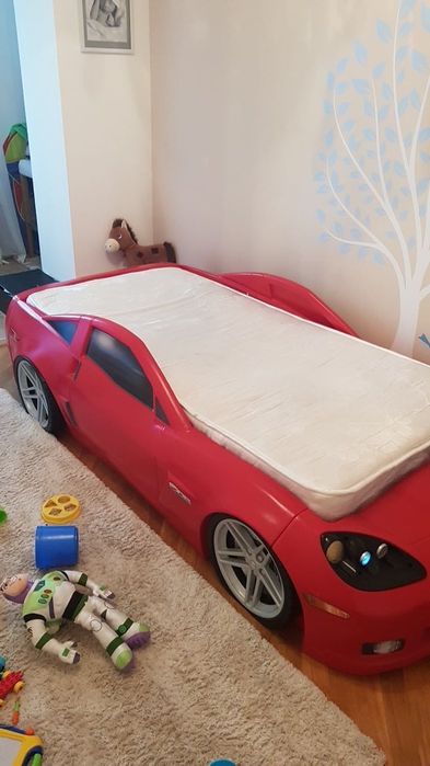 Детская кровать-машина из Америки