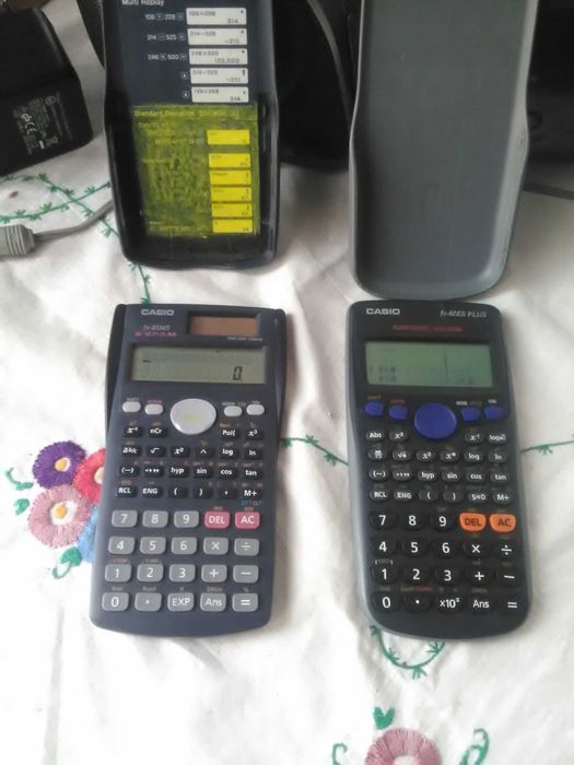 Технико-научен калкулатор Casio