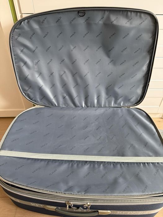 Голям куфар запазен