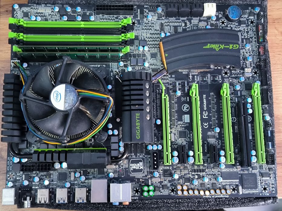Продается материнская плата Gigabyte G1 killer Assassin