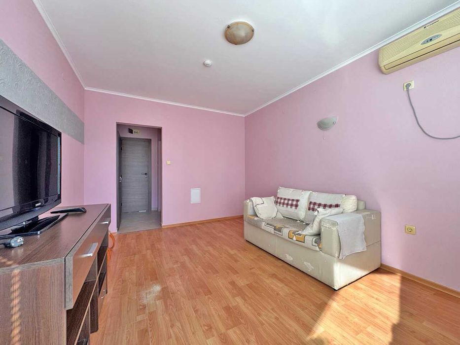 Продава се Едностаен апартамент в Бургас, Сарафово - 34 кв.м за 1339 €/кв.м - Снимка #1