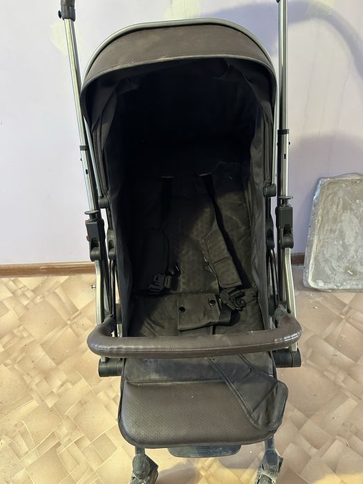 Продам коляску детскую