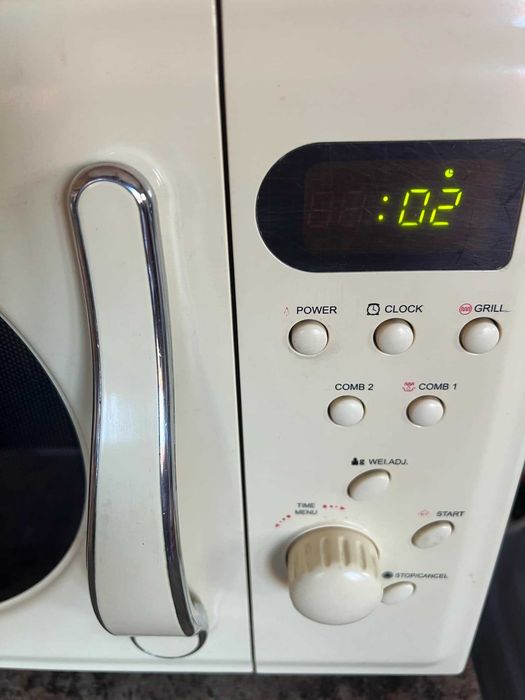 Микровълнова фурна Sang