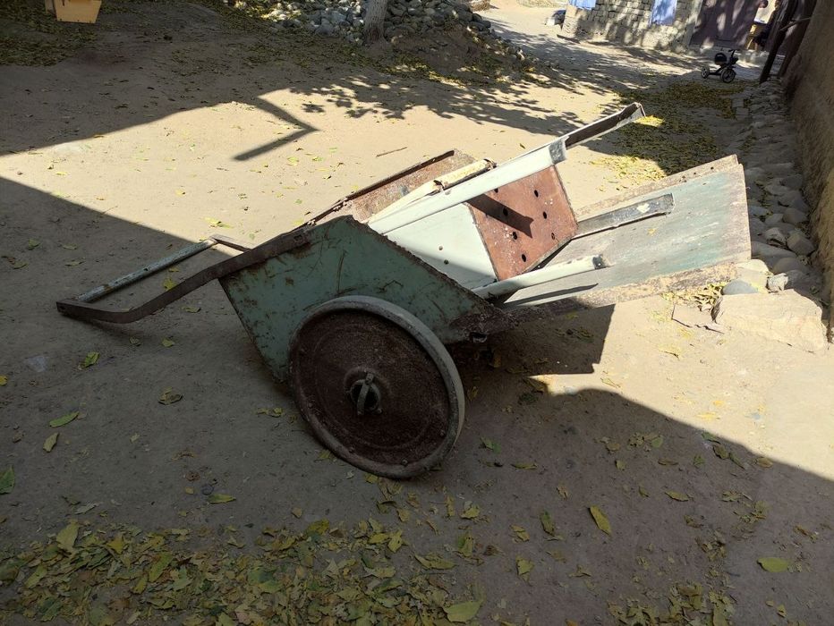 Arova Арова Тачка