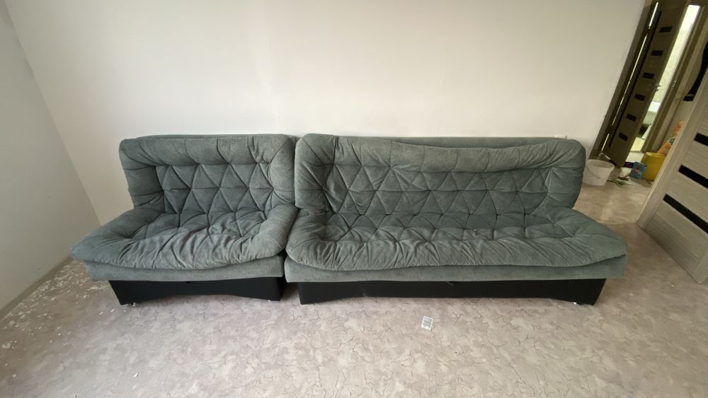 Диван болшой 2метра второй 110см