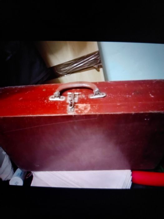 Geamantan vintigi din lemn