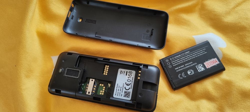Nokia 106 чисто нов !