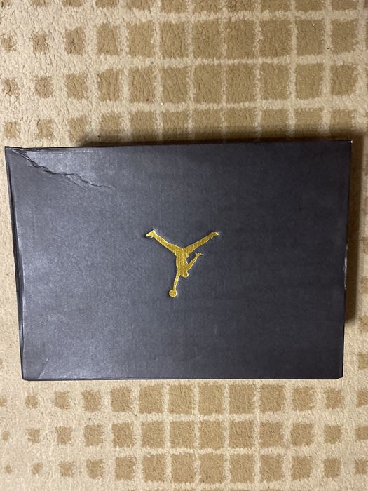 jordan 1 mid SE ,noi fără etichetă