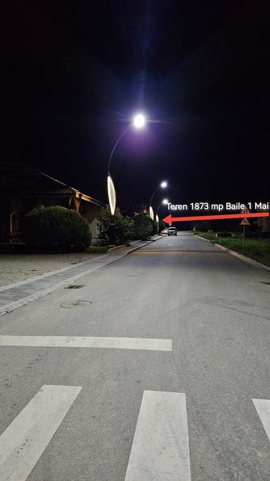 Teren intravilan 1036 mp sau  837 mp in Băile 1 Mai
