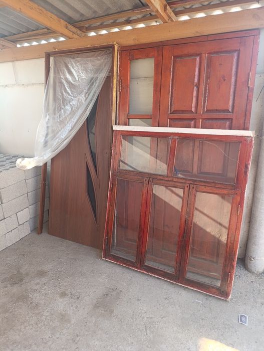 Ағаш есык сатылады